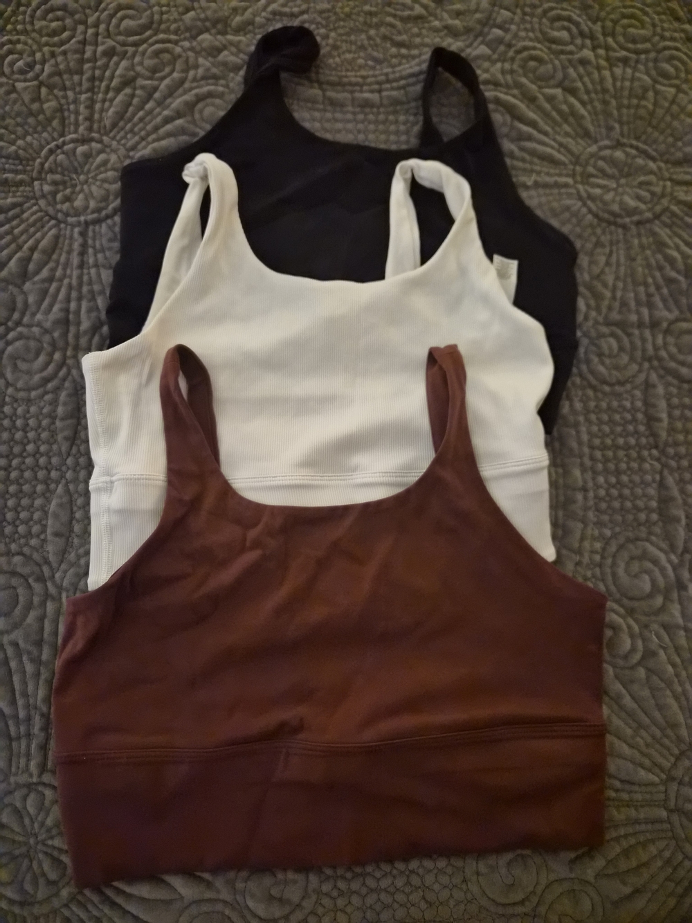3cNike Yoga Bra Tops Medium